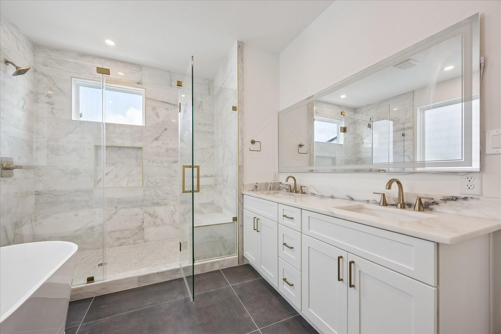 1034 W 17th St Street - Photo 20