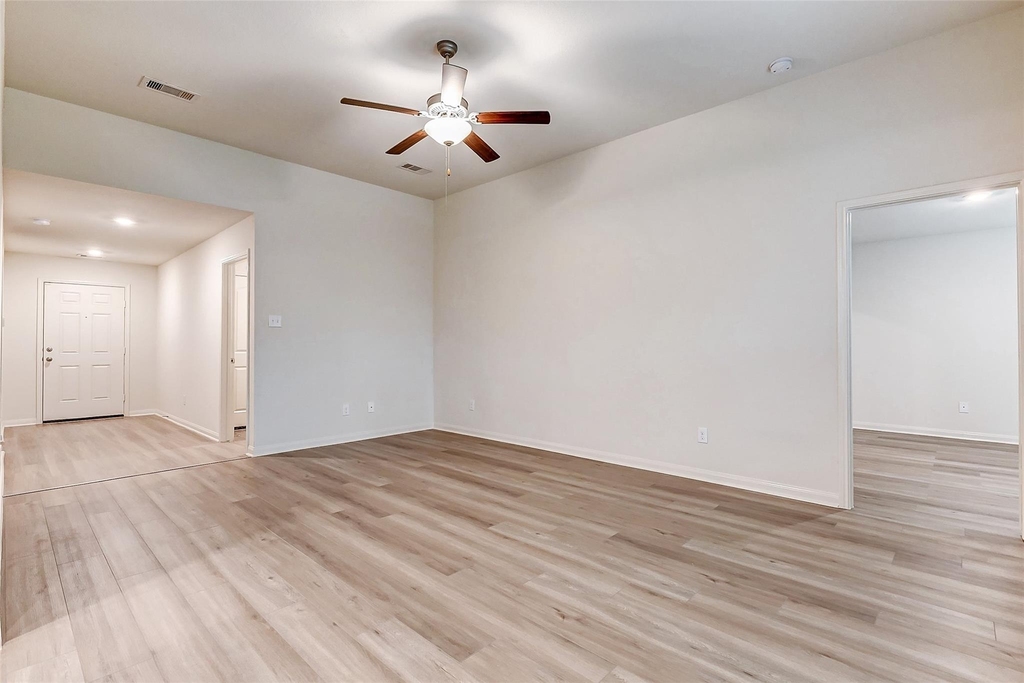 309 Killam County Drive - Photo 2