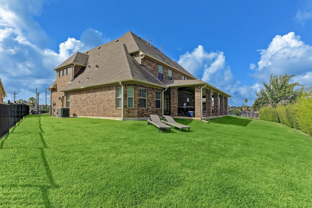 303 Twin Timbers Lane - Photo 4