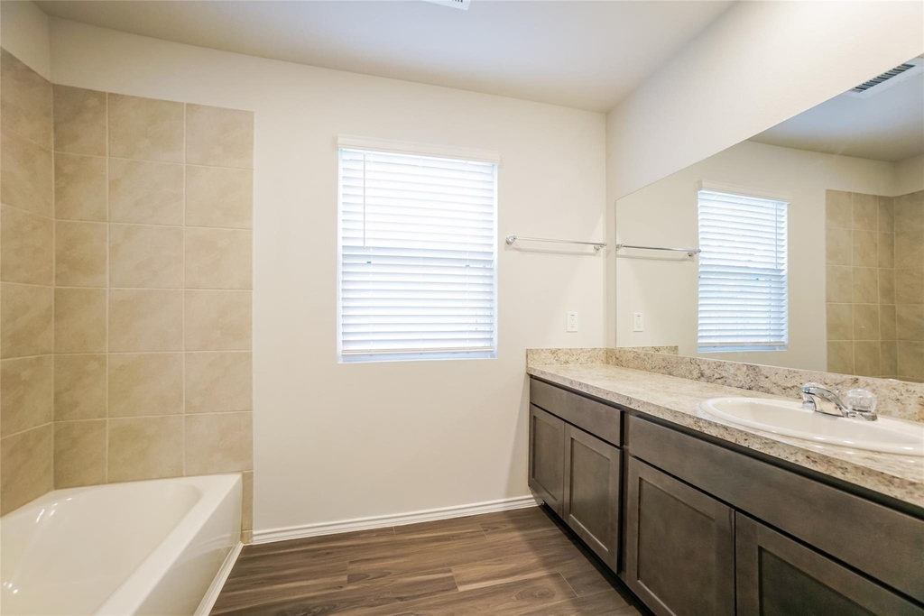 1217 Narrow Heights Drive - Photo 12