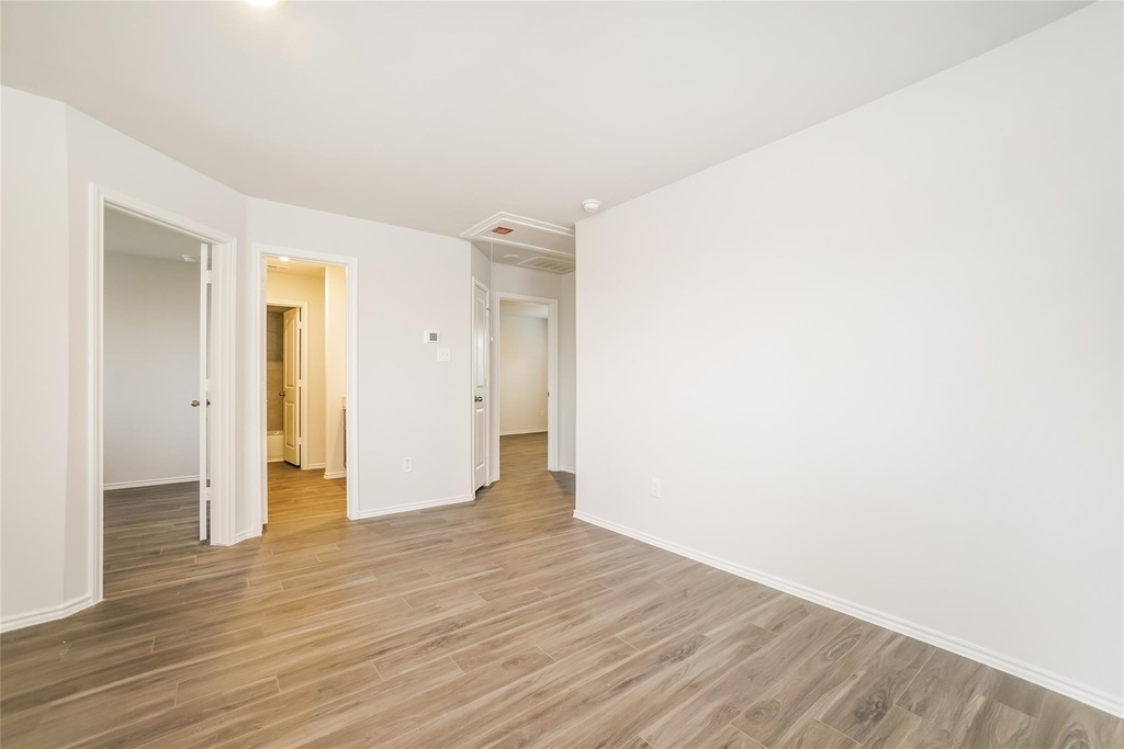 1217 Narrow Heights Drive - Photo 9