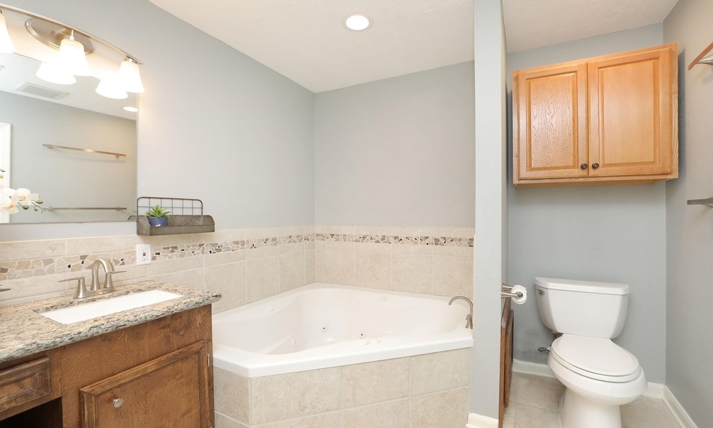 22407 Rainfern Drive - Photo 16