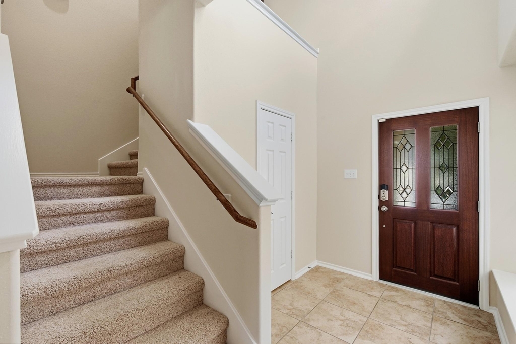267 Bloomhill Place - Photo 4