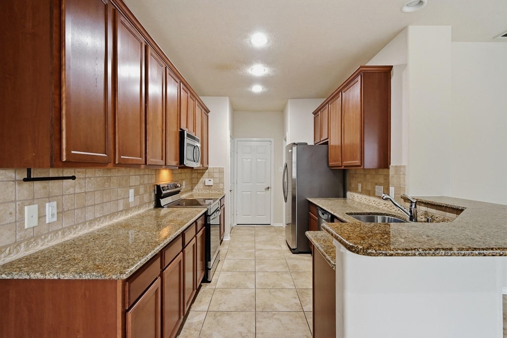 267 Bloomhill Place - Photo 8
