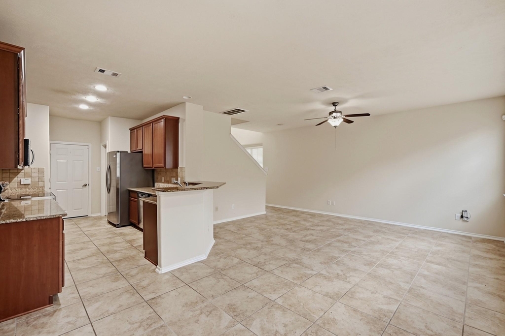 267 Bloomhill Place - Photo 7