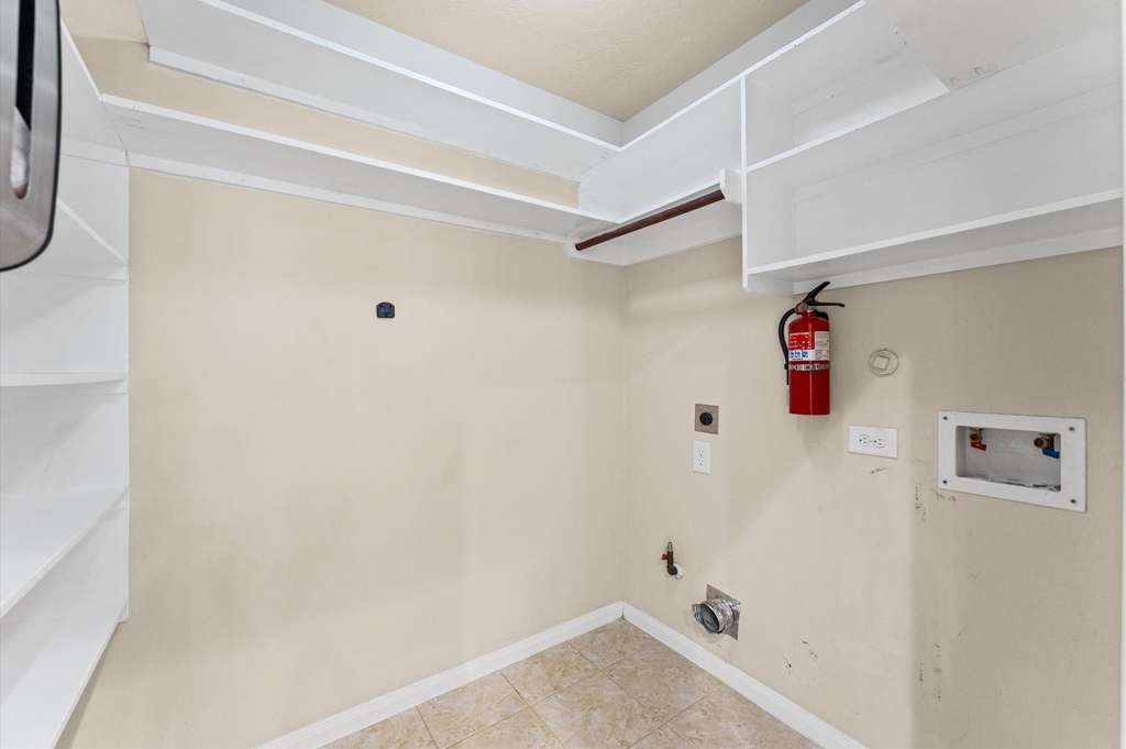 24530 Lakecrest Town Drive - Photo 8