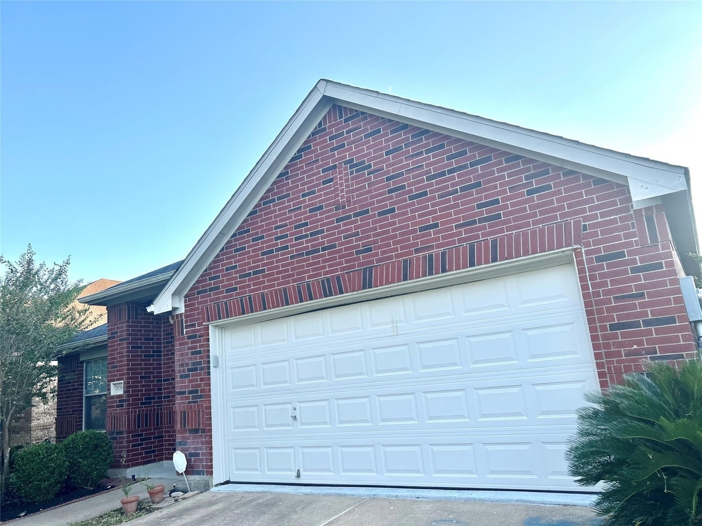 7106 Marble Springs Drive - Photo 1