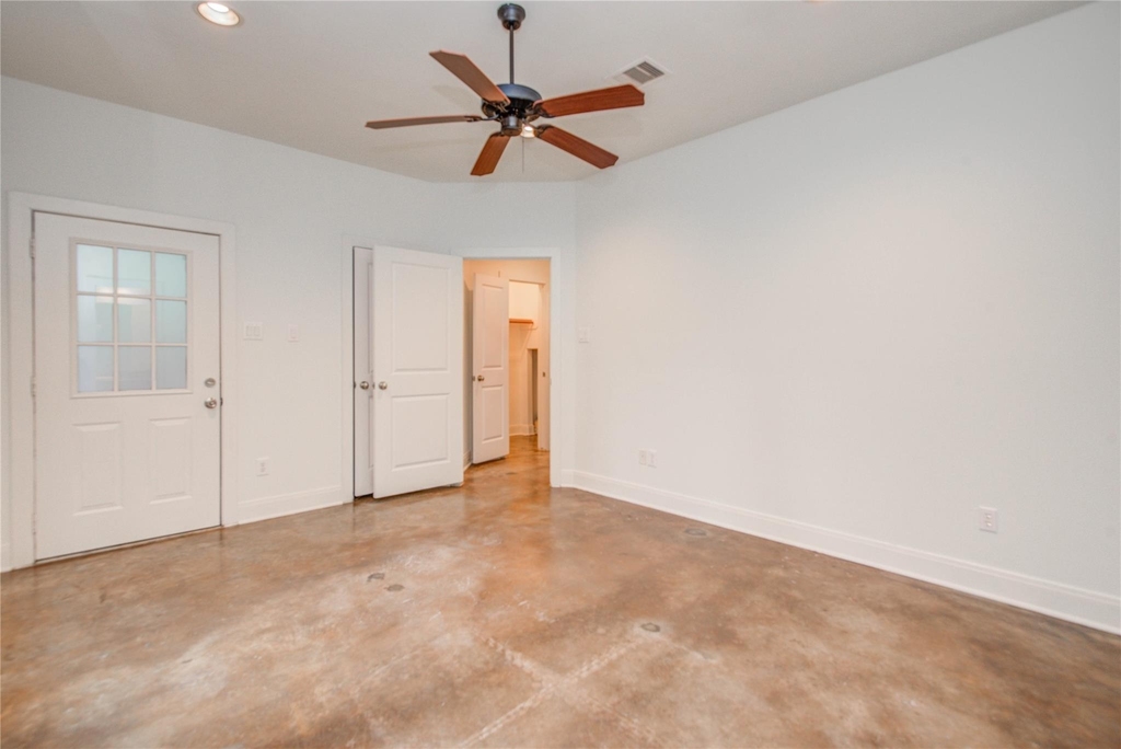 2414 Charleston Street - Photo 6