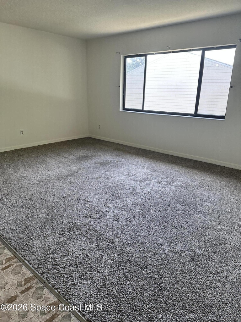 901 Hickory Street - Photo 1