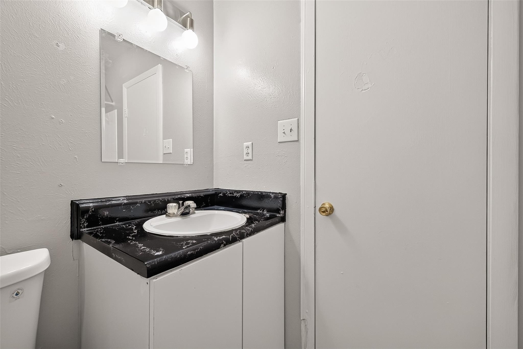 24050 Spring Briar Lane - Photo 13