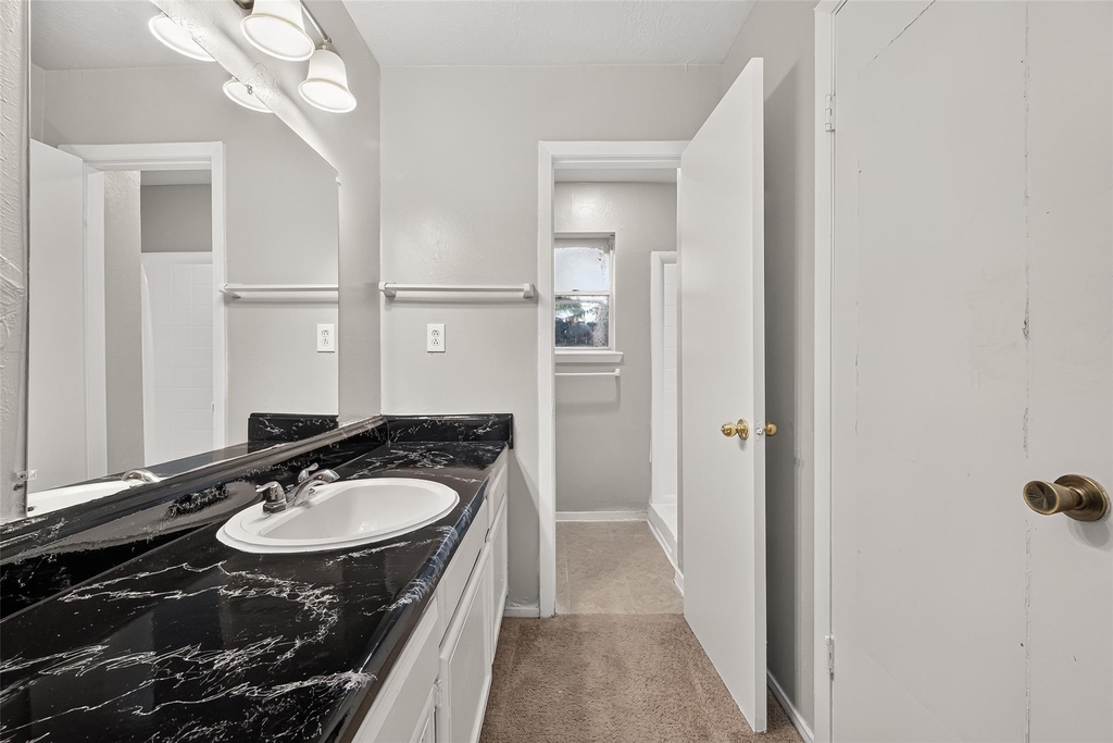 24050 Spring Briar Lane - Photo 23