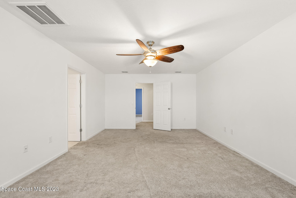 4637 Amaca Bay Lane - Photo 18