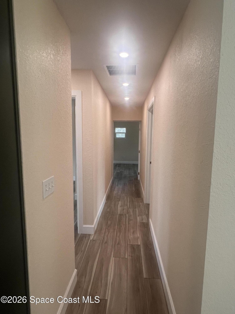 511 Palm Avenue - Photo 12