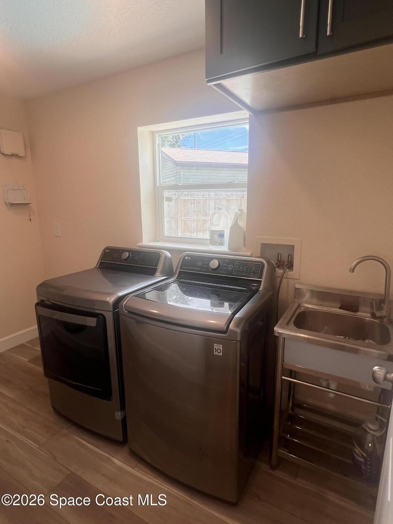 511 Palm Avenue - Photo 10