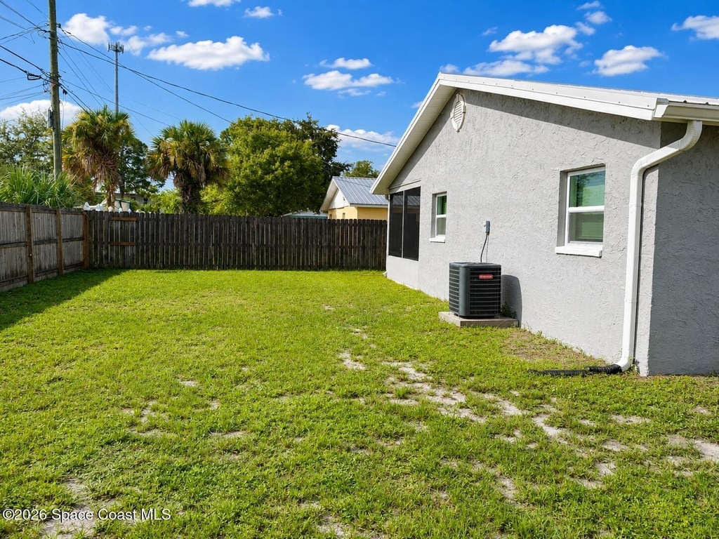 103 Lagrange Avenue - Photo 2