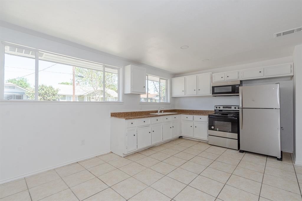 312 N Gaillard Street - Photo 7
