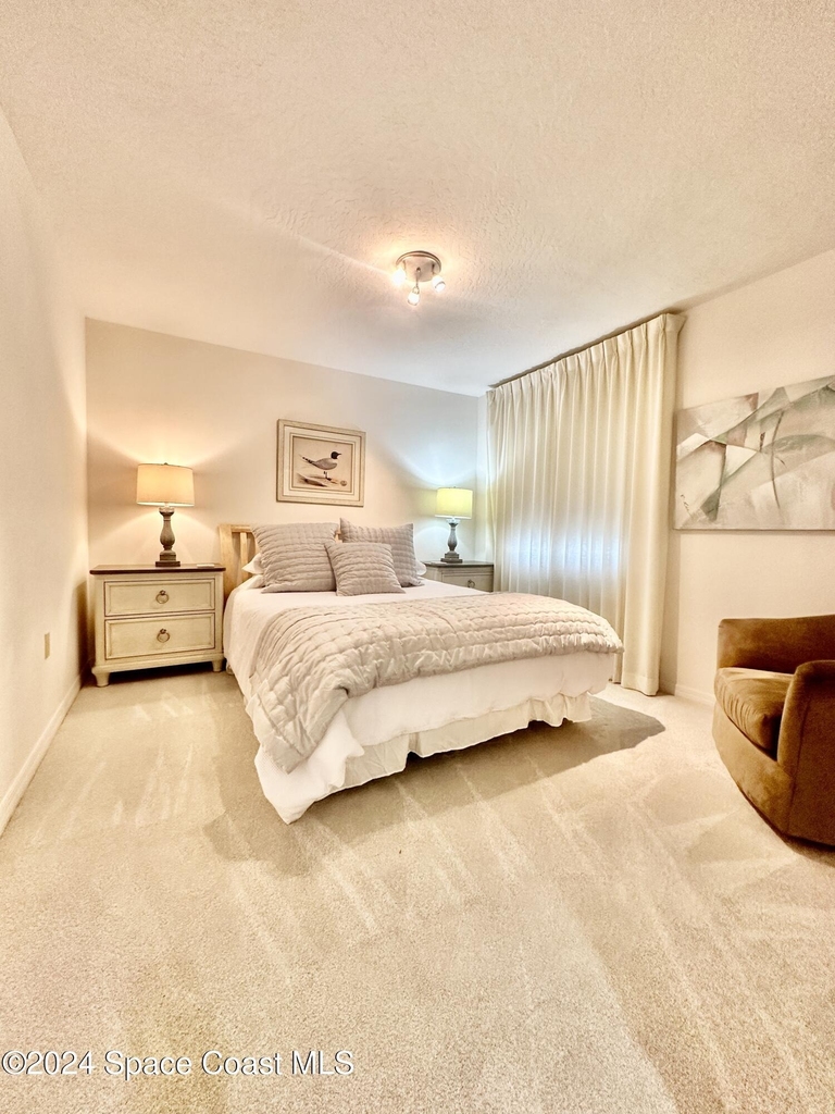 6770 Ridgewood Avenue - Photo 21