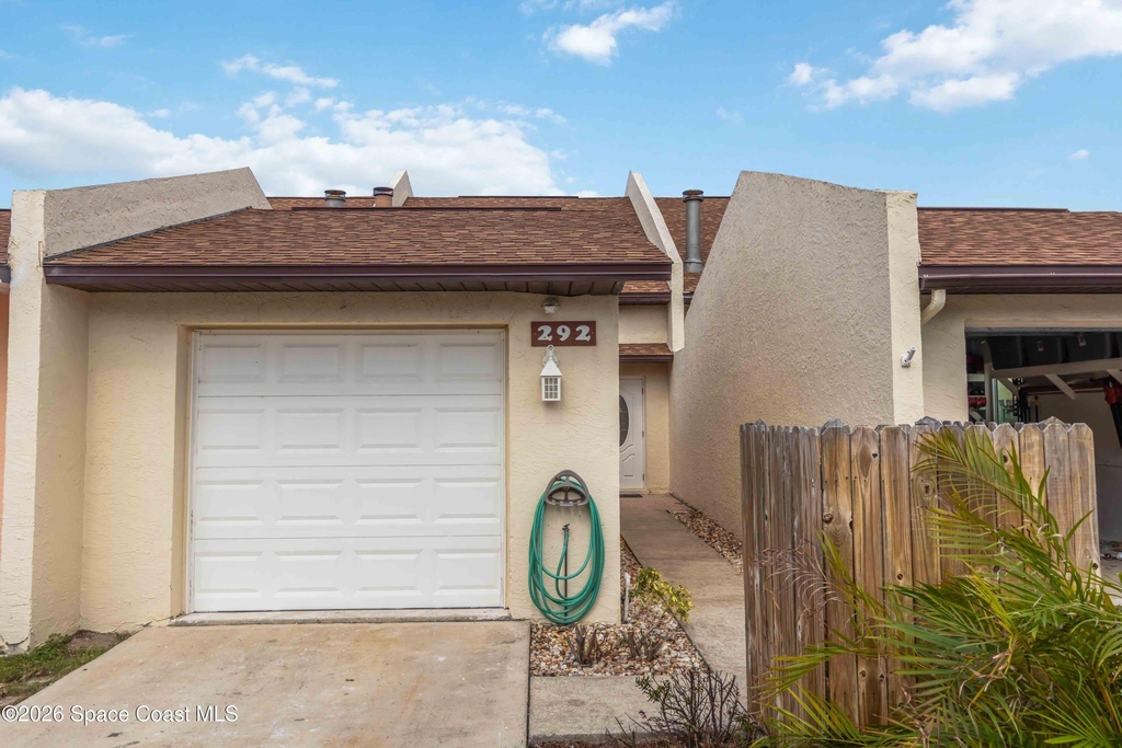 292 Canaveral Beach Boulevard - Photo 2