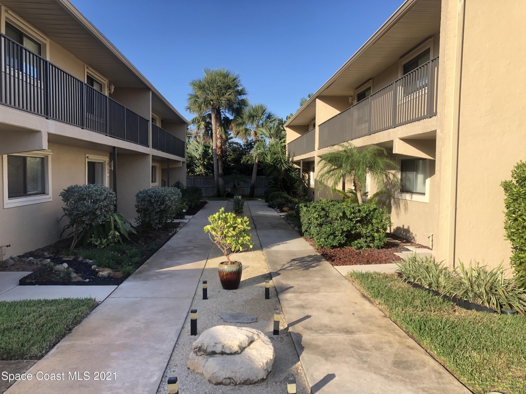 110 Desoto Parkway - Photo 1