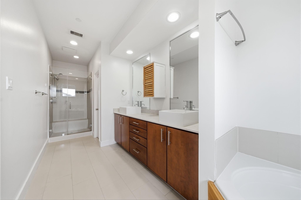 1320 Welch Street - Photo 14