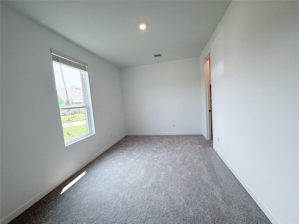 2503 Pine Bluff Drive - Photo 12