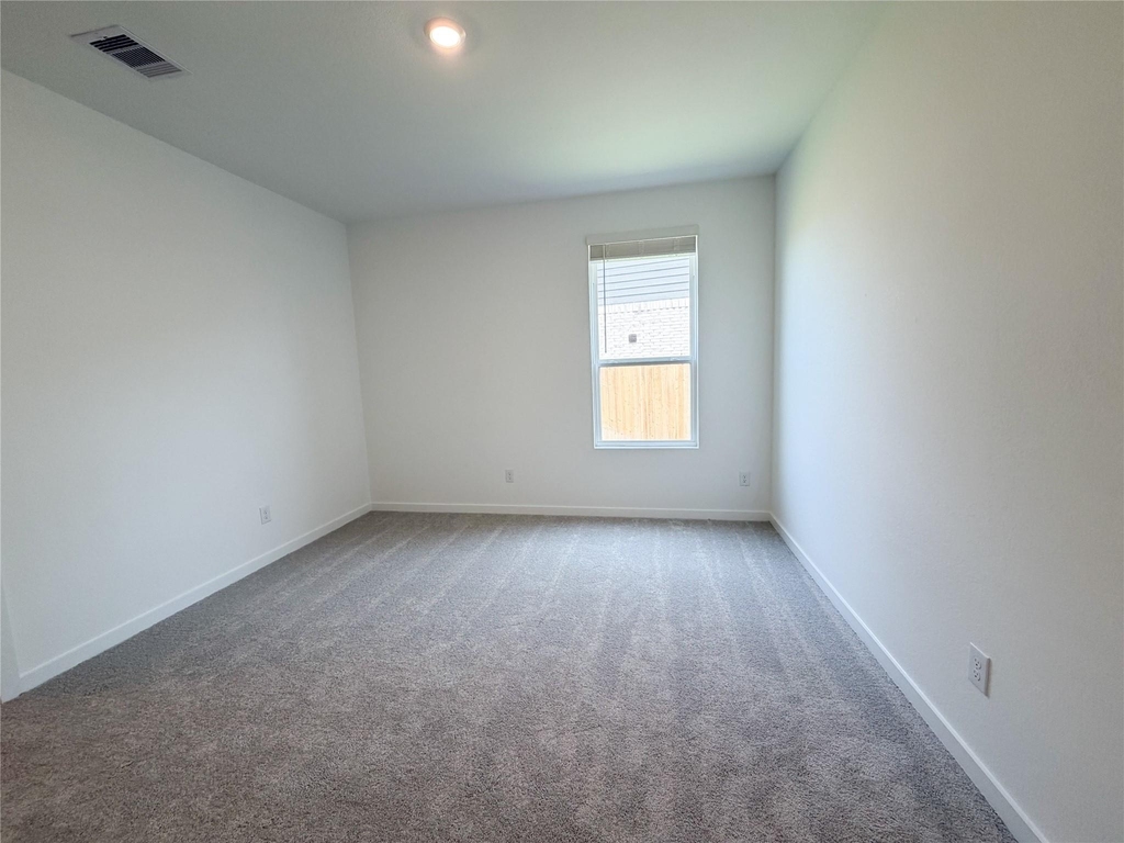 2503 Pine Bluff Drive - Photo 10