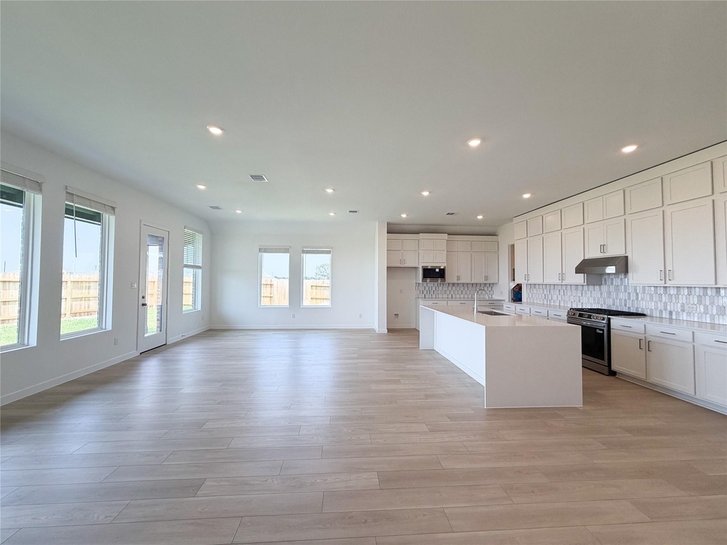2503 Pine Bluff Drive - Photo 1