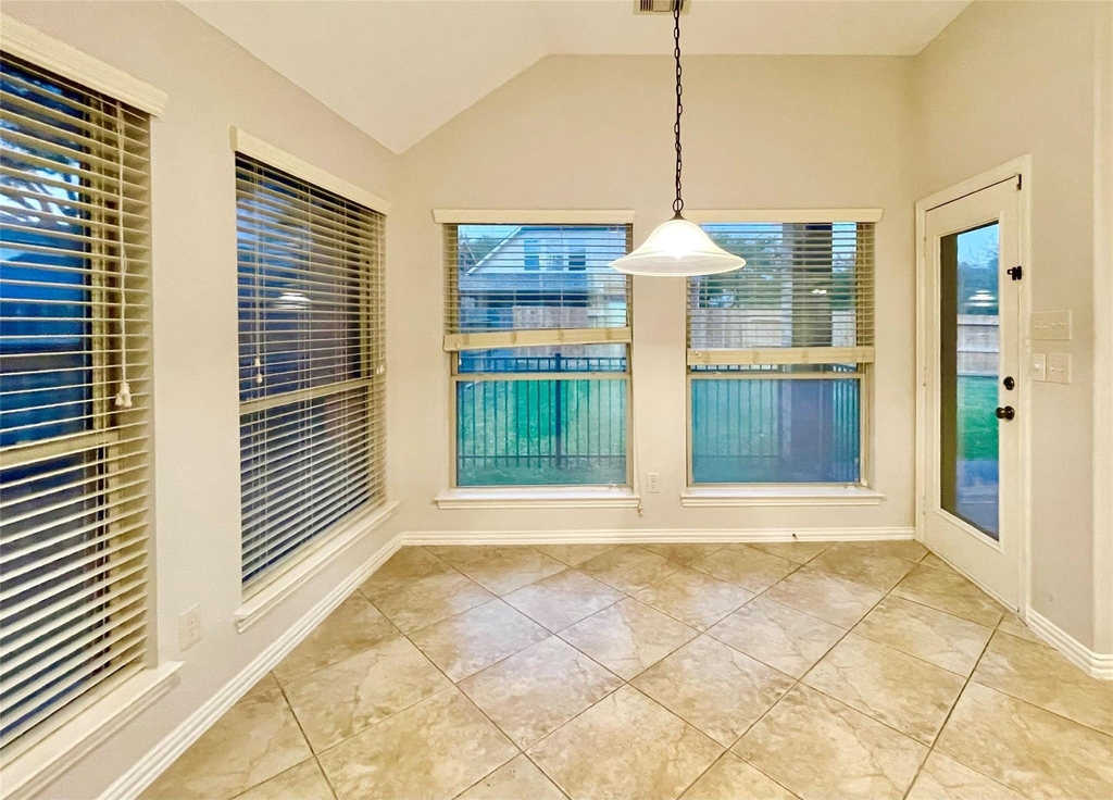 24502 Forenza Court - Photo 5