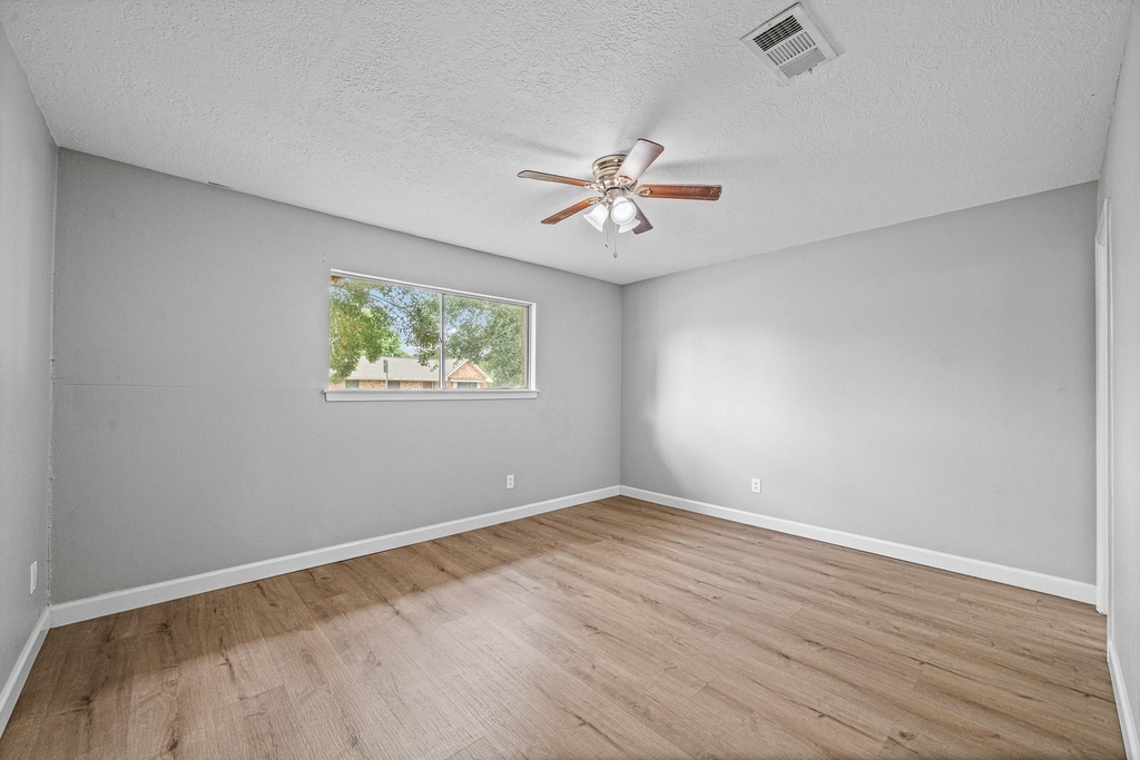 806 Shawnee Street - Photo 14