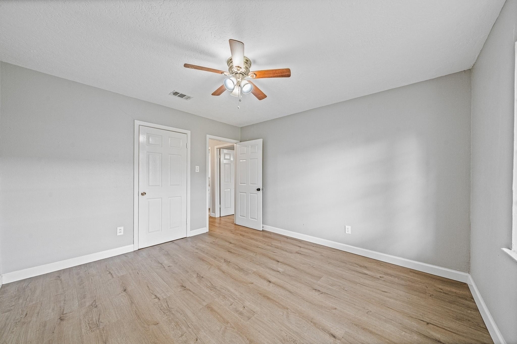 806 Shawnee Street - Photo 19