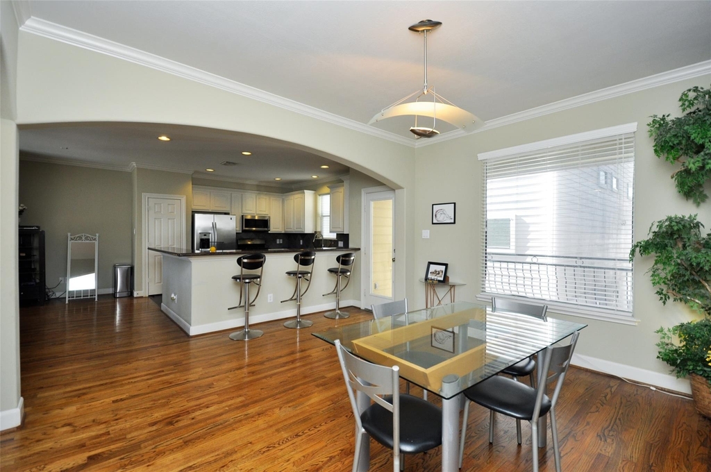 1613 Detering Street - Photo 10