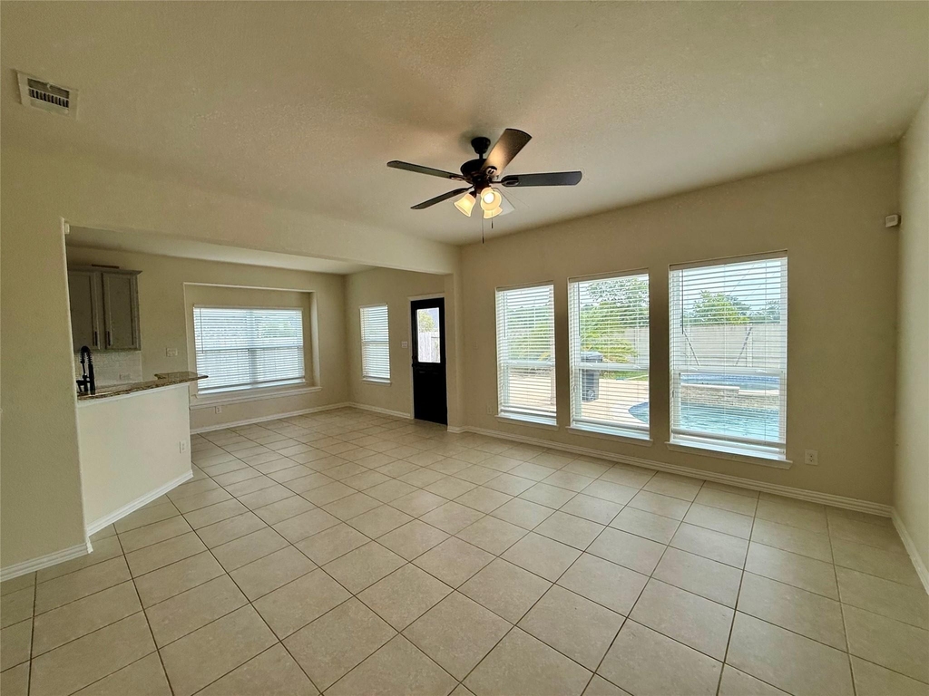 23422 Bordeaux Drive - Photo 11