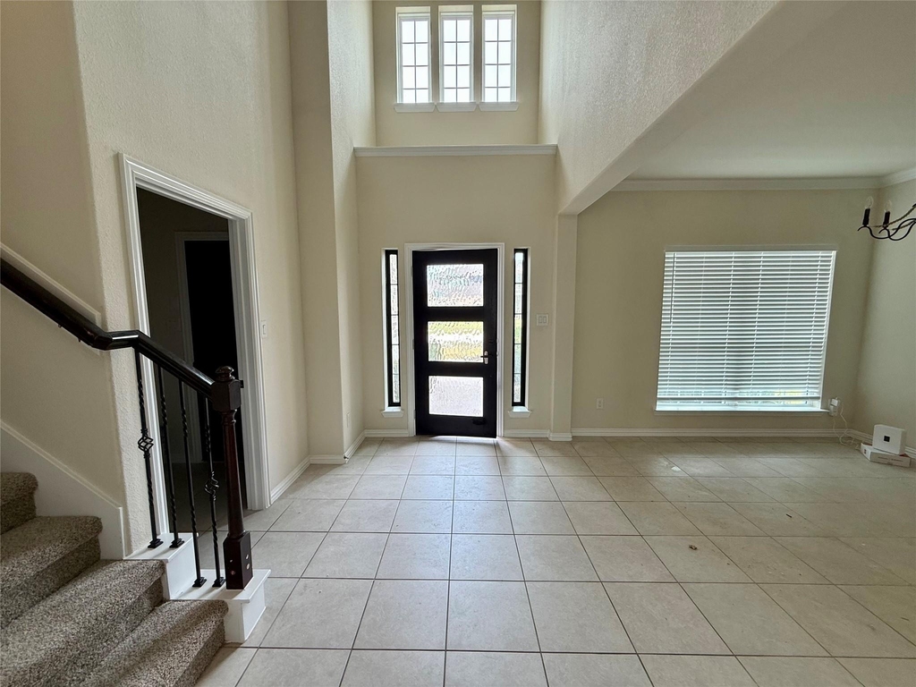 23422 Bordeaux Drive - Photo 3