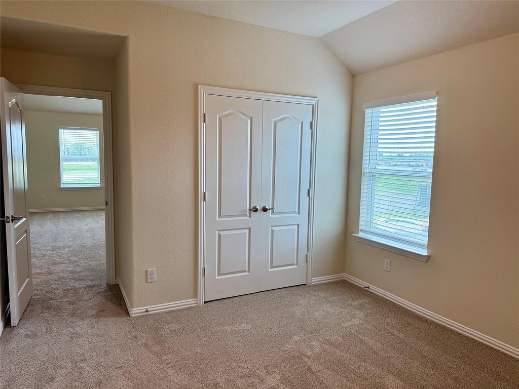 23422 Bordeaux Drive - Photo 20