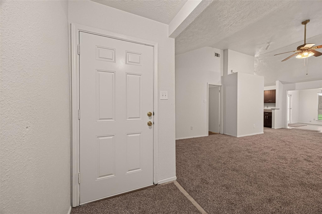 2714 S Brompton Drive - Photo 5