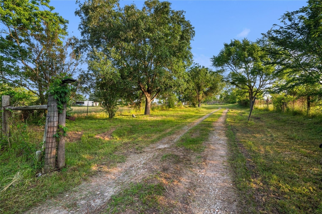 36622 Tompkins Road - Photo 2