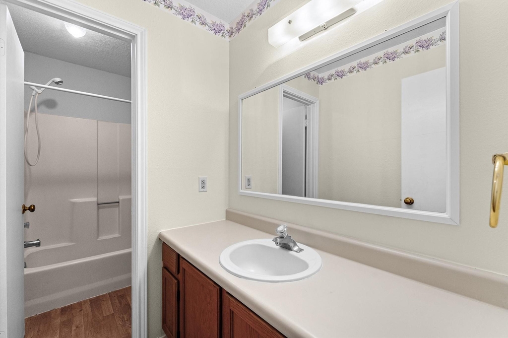 4 Blue Fox Court - Photo 10