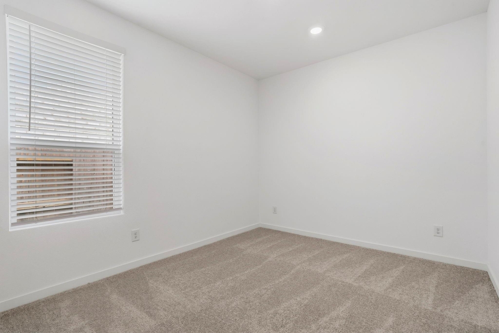 19602 San Severino Dr - Photo 8