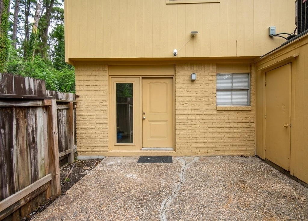 427 Sunset Drive - Photo 13