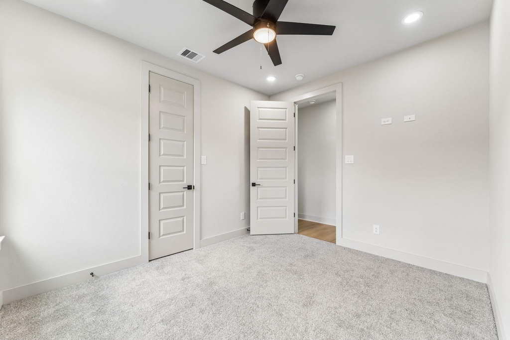 8027 Betty Boop Street - Photo 24