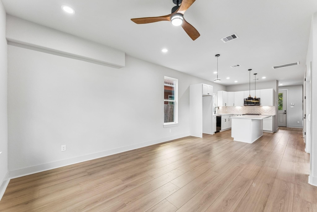 8027 Betty Boop Street - Photo 17