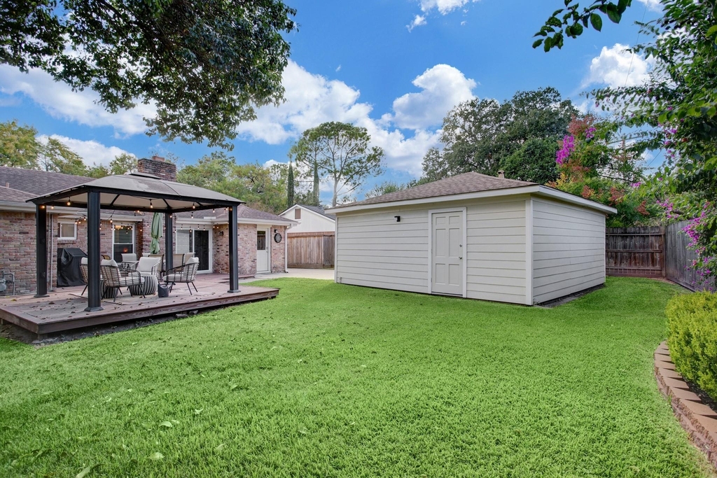 9326 Meadowcroft Drive - Photo 20