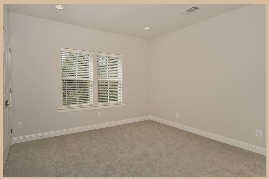 215 Willow Street - Photo 15