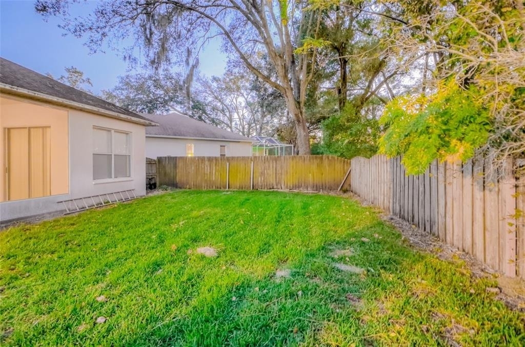 207 Taylor Bay Lane - Photo 2