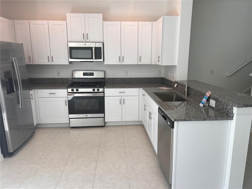 8333 Crescent Oaks Dr - Photo 11