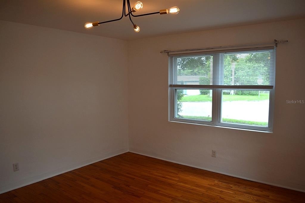 1401 34th Avenue N - Photo 9