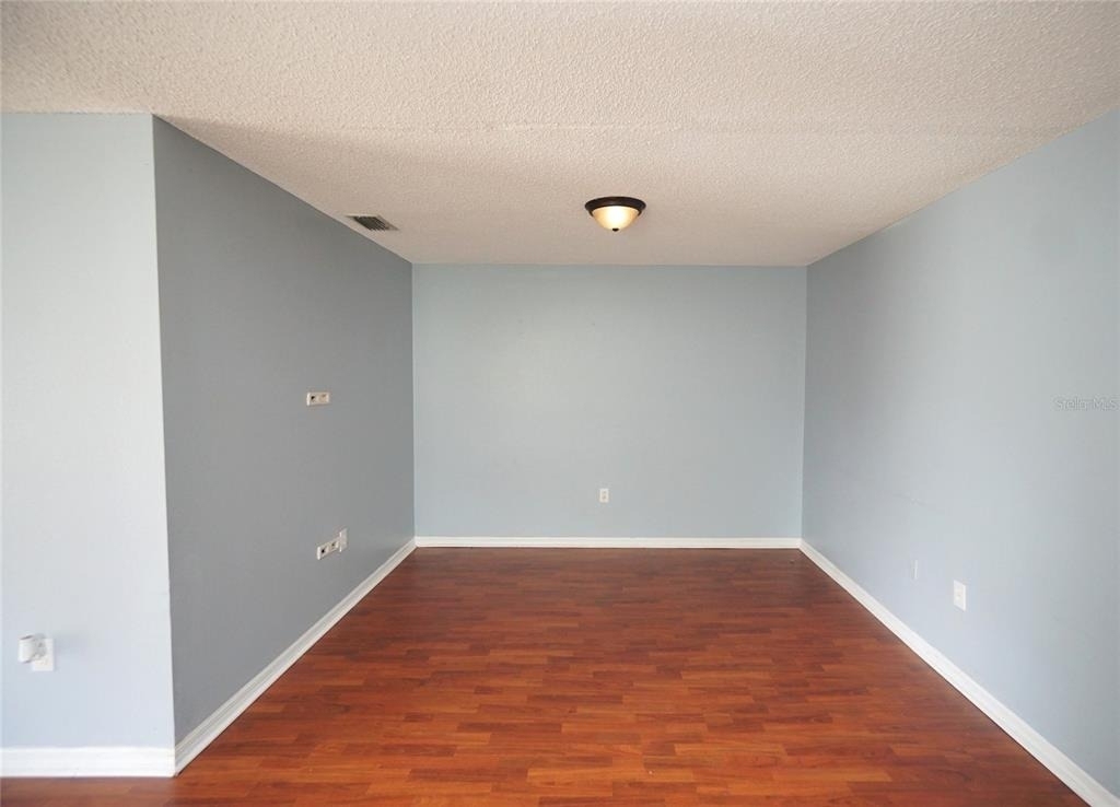 8532 Edgewater Place Boulevard - Photo 16