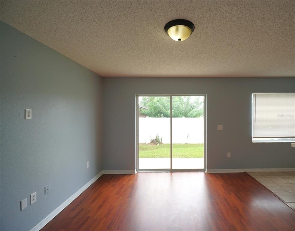 8532 Edgewater Place Boulevard - Photo 3