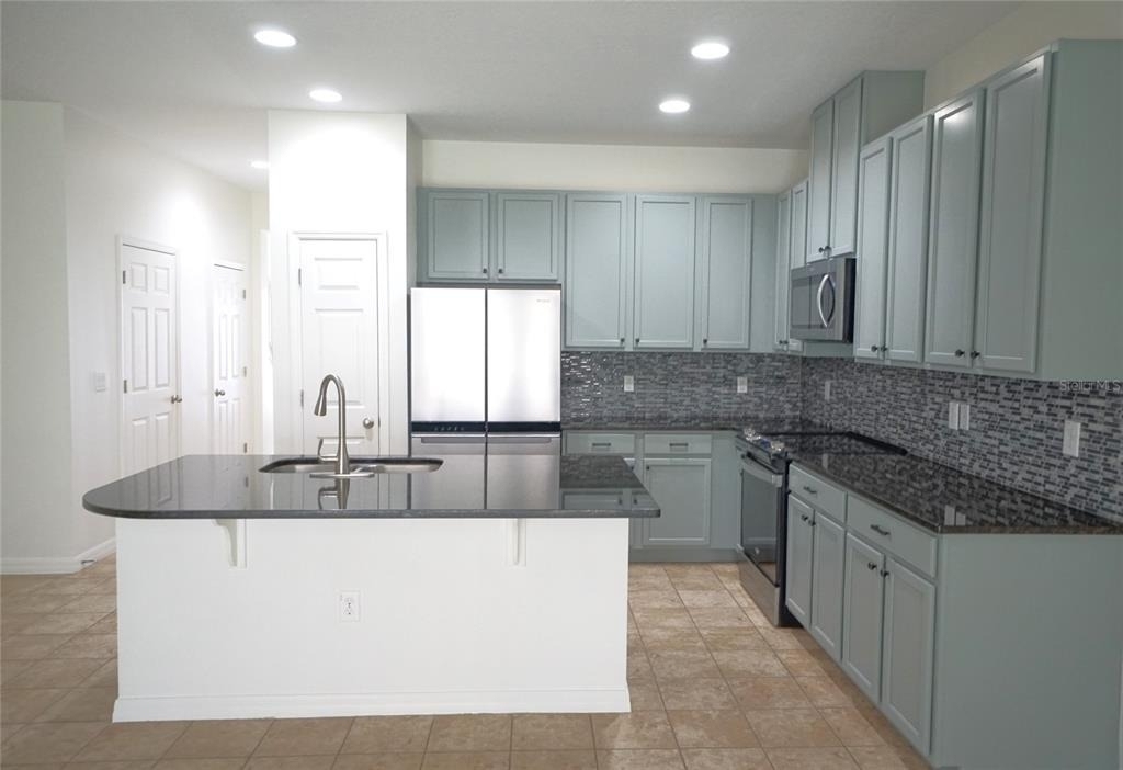 4058 71st Avenue N - Photo 7