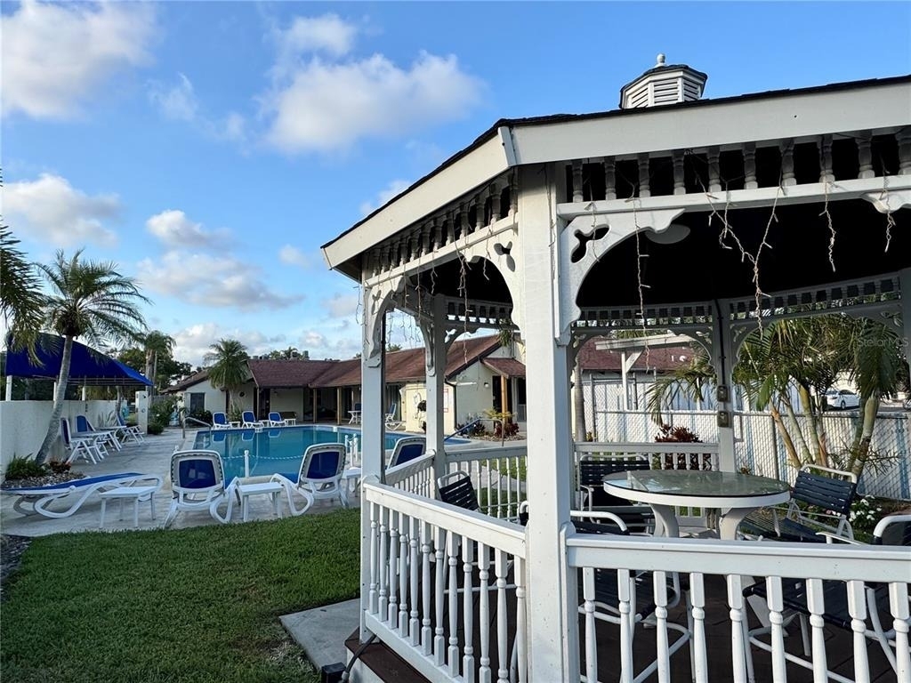 1100 E Bay Drive - Photo 44